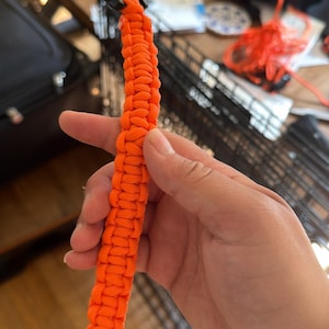 Tactical Survival Paracord Bracelet – With Emergency Whistle & Fire Starter