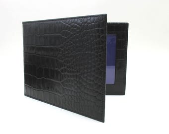 Bifold Picture Frame Leather Crocodile Embossed holds Two 4X6" Photos