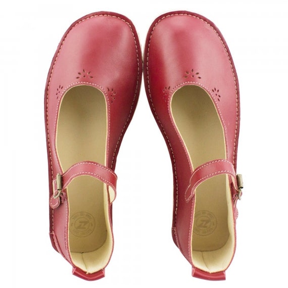 ladies red mary jane shoes