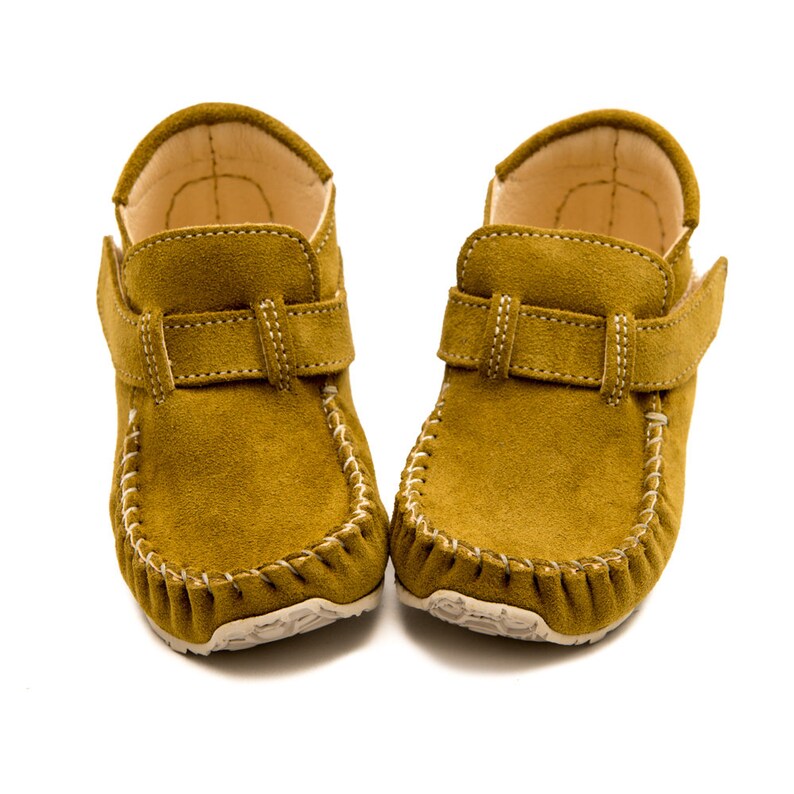outdoor moccasins
