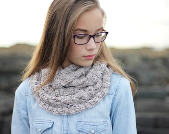 KNITTING PATTERN - Opium infinity diagonal lace scarf, womens scarf pattern cowl snood - Listing26