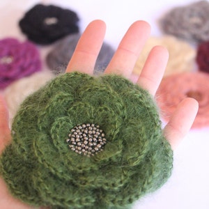 CROCHET PATTERN Mohair flower brooch Listing20 image 2