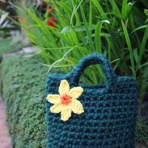 CROCHET PATTERNS Little Girls Little Purse with daffodil, bag pattern Listing4 image 2