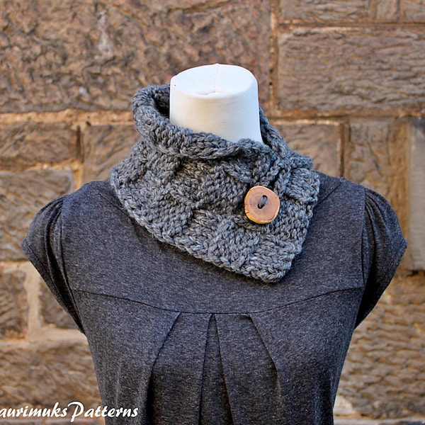 Knitting pattern - button collar neckwarmer - Listing146