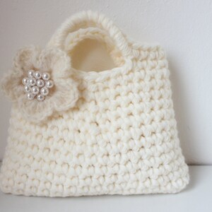 CROCHET PATTERN Little Girl's Ivory Flower Purse Listing68 image 3