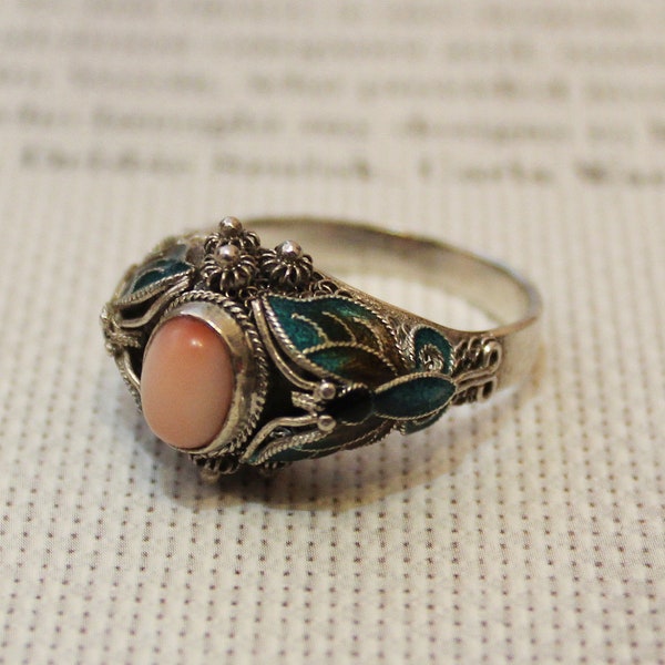 Chinese Vintage Ring made of Sterling Silver, Filigree and Enamel 1950's Jewelry