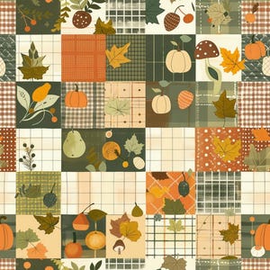 Könnte beinhalten: Ein Patchwork-Stoffmuster mit einem Raster aus Quadraten, das herbstliche Illustrationen wie orangefarbene Kürbisse, braune Pilze, gelbe Ahornblätter, grüne Birnen sowie karierte oder gitterartige Texturen in Oliv-, Creme- und Rosttönen zeigt.
