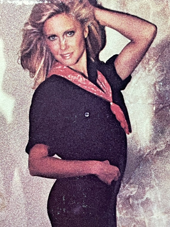 Totally hot online olivia newton john