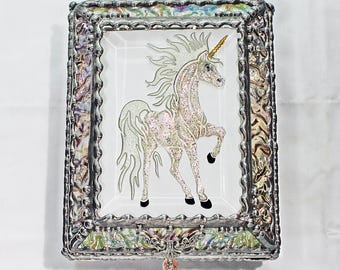 Unicorn, Horse, Equine, Treasure Box, stained glass box, stained glass, display box, jewelry box, , souvenir, mystic, Palomino