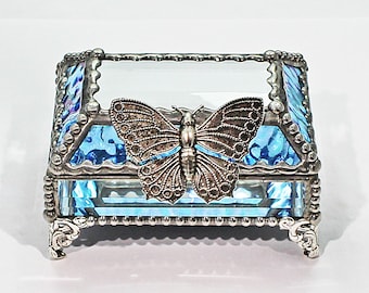 Trinket box, jewelry box, glass treasure box
