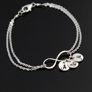 INFINITY Bracelet, Silver Infinity Bracelet, Personalized Infinity Bracelet, Charm Bracelet, Mom&#39;s Bracelet, STERLING SILVER Infinity.