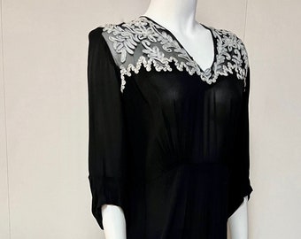 Vintage Late 1930s Leaf Embroidery Mesh Bodice Rayon Side Button Gown Dress Bust 38