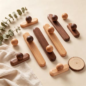 Maniglie per mobili in legno massello, pomelli per cassetti in noce e faggio, maniglie rotonde in legno per comò, accessori minimalisti per mobili da cucina in stile rustico.