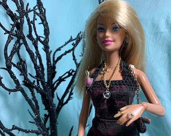 Handgemachte OOAK Barbie Set, Abendkleid mit Halskette und Geldbörse passendekleid
