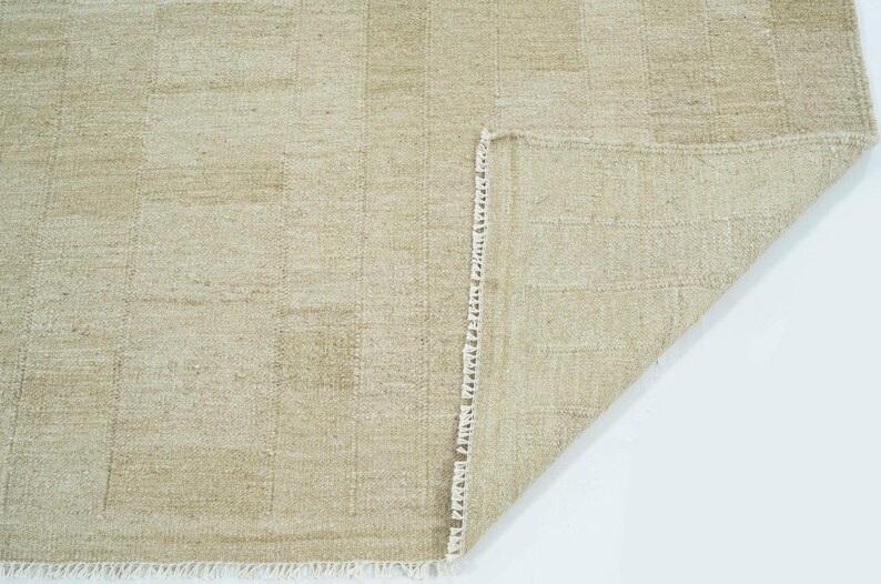 Tappeto in lana Soft Ground Dawn Honey, tessuto a mano a pelo corto, con trama piatta, caldo colore miele, 8x10 immagine 6