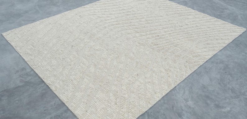 Still Water Burnish Ivory Wool Rug, Hand-Knotted Tonal Washed Pattern, Ivory Cream Area Rug 8x10 image 6