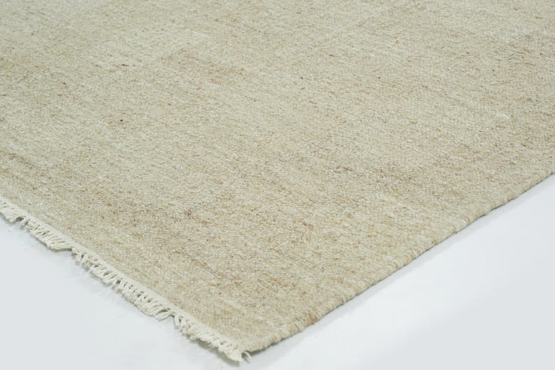 Tapete Dale de lã de camelo para terreno macio, tecido à mão com trama plana de pelo baixo, tapete de área em tom camelo quente, 2,44 x 3,05 m imagem 6