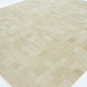 Tappeto in lana Soft Ground Dawn Honey, tessuto a mano a pelo corto, con trama piatta, caldo colore miele, 8x10 immagine 7