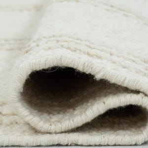 Woven Ridge Aspen Ivory Wool Rug, Hand-Woven Ribbed Directional Weave, Ivory Cream Area Rug 8x10 image 2