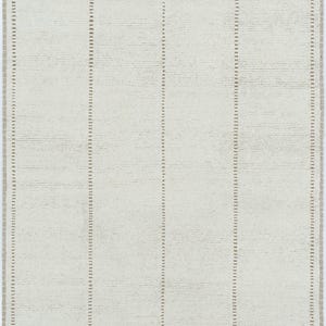 Warm Grain Clover Ivory Wool Rug, Hand-Knotted Textured Tribal Weave, Ivory Cream Area Rug 8x10 image 1