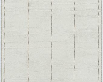 Warm Grain Clover Elfenbeinwollteppich, handgeknüpft, strukturiertes Ethno-Webmuster, elfenbeinfarbener Teppich 8x10