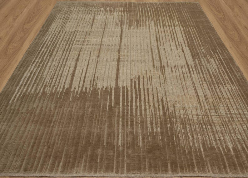 Still Water Beacon Wheat Wool Rug, Hand-Knotted Striated Sheen, Warm Gold Camel Area Rug 8x10 image 5