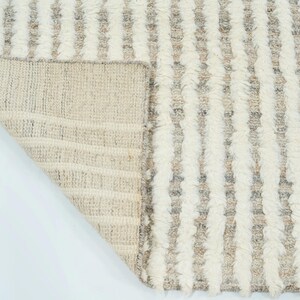 Warm Grain Bog Ivory Wollteppich, handgeknüpft, strukturiertes Tribal-Webmuster, elfenbeinfarbener Teppich (8x10) Bild 5