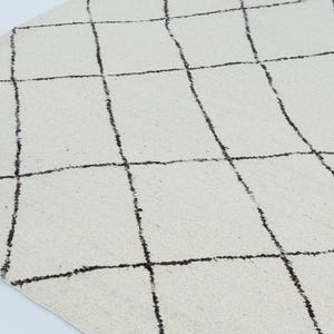 Tapis Warm Grain Cress en laine ivoire, tissé à la main, motif tribal texturé, tapis crème ivoire 8x10 image 1
