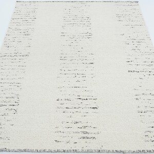 Warm Grain Brocade Ivory Wool Rug, Hand-Woven Textured Tribal Weave, Ivory Cream Area Rug 8x10 image 2