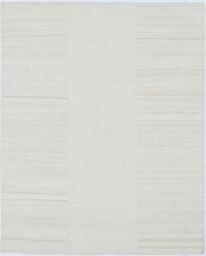 ソフトグラウンドコーブクリームウールラグ、手織りローパイルフラットウィーブ、クリームエリアラグ 8x10 画像 1