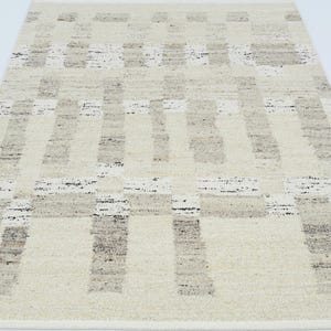 Varm, narvfärgad krämig ullmatta, handvävd texturerad tribalväv, krämfärgad matta 8x10 bild 2