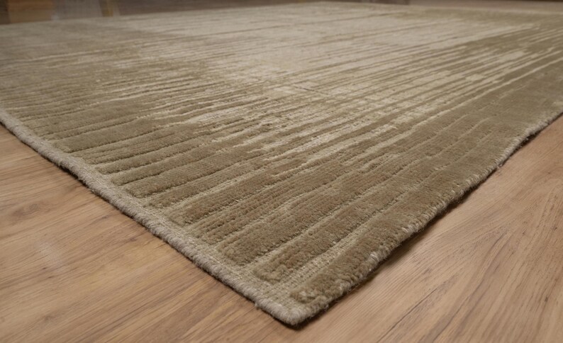 Still Water Beacon Wheat Wool Rug, Hand-Knotted Striated Sheen, Warm Gold Camel Area Rug 8x10 image 7