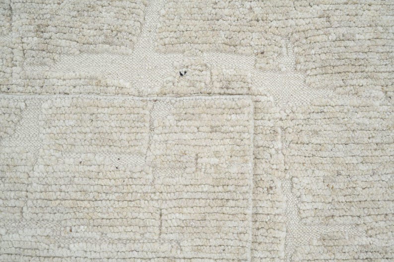 Still Water Canyon Cream Wool Rug, Hand-Knotted Tonal Washed Pattern, Cream Area Rug 8x10 image 4