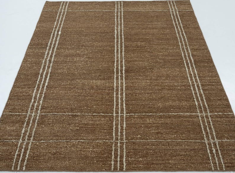 Woven Ridge Basalt Cream Wool Rug, Hand-Woven Ribbed Directional Weave, Cream Area Rug 8x10 image 2
