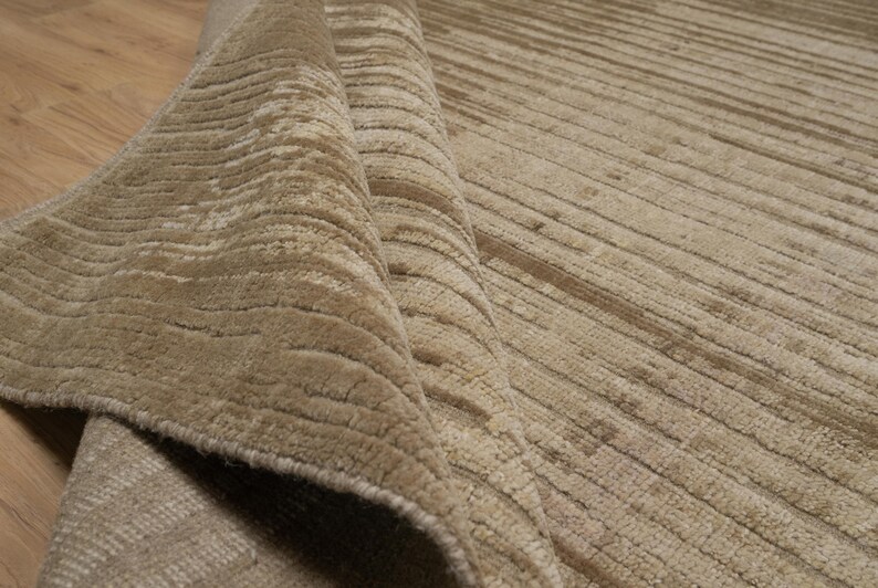 Still Water Beacon Wheat Wool Rug, Hand-Knotted Striated Sheen, Warm Gold Camel Area Rug 8x10 image 1