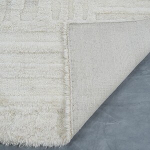 Alfombra de lana Warm Grain Chime color marfil, tejido tribal texturizado anudado a mano, alfombra de área color crema marfil de 8x10 imagen 5