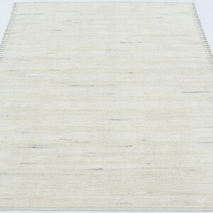 Alfombra de lana Warm Grain Acorn Ivory, tejido tribal texturizado anudado a mano, alfombra de área color crema marfil 8x10 imagen 3