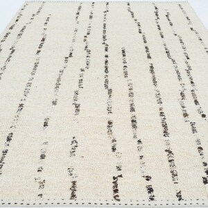 Warm Grain Belfry Cream Wool Rug, Hand-Woven Textured Tribal Weave, Cream Area Rug 8x10 image 3