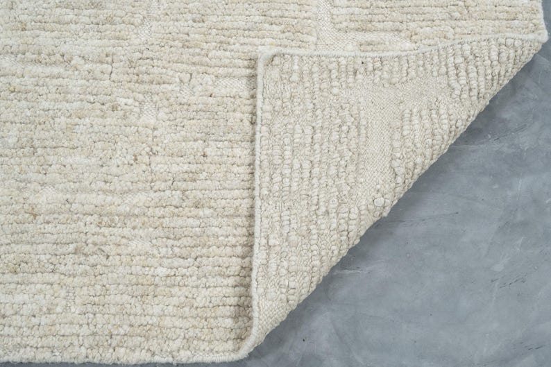 Still Water Canyon Cream Wool Rug, Hand-Knotted Tonal Washed Pattern, Cream Area Rug 8x10 image 1