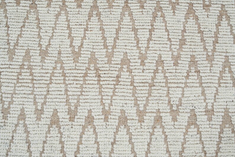 Warm Grain Breeze Elfenbeinfarbener Wollteppich, handgeknüpft, strukturiertes Tribal-Webmuster, elfenbeinfarbener Teppich 8x10 Bild 4