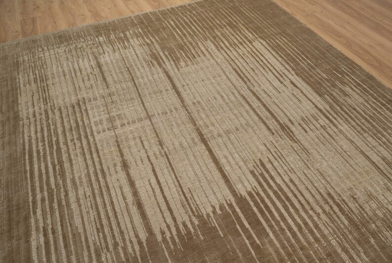 Still Water Beacon Wheat Wool Rug, Hand-Knotted Striated Sheen, Warm Gold Camel Area Rug 8x10 image 9