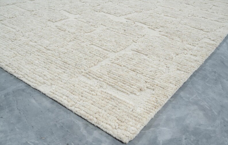 Still Water Canyon Cream Wool Rug, Hand-Knotted Tonal Washed Pattern, Cream Area Rug 8x10 image 7