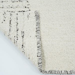 Warm Grain Brocade Ivory Wool Rug, Hand-Woven Textured Tribal Weave, Ivory Cream Area Rug 8x10 image 5