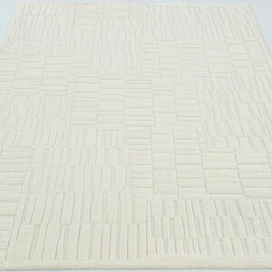Alfombra Quiet Weave de lana color canela marfil, anudada a mano con textura sutil tono sobre tono, alfombra de área color crema marfil de 8x10 imagen 2