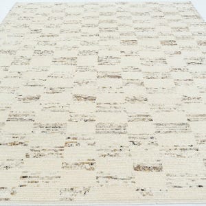Alfombra Warm Grain Bower de lana color marfil, tejido tribal texturizado anudado a mano, alfombra de área color crema marfil de 8x10 imagen 3