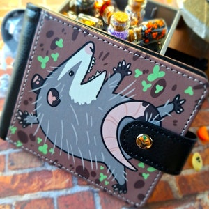 Opossum Wallet - Double Sided - Wallet with ID Window - Bifold Wallet - Wallet with Clasp - 7 Compartments