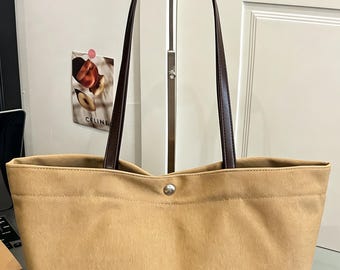 2027 Pre-Fall New Minimalist Canvas Tote Bag for Women – Large-Capacity, Solid-Color Shoulder & Handheld Bag with a Relaxed Vibe