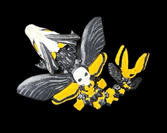 Death Moth Skull Dragon Statue, Articulated 3D Printed Dragon, Deaths Head Moth Flexi Fidget Toy, Gothic Desk Pet, Dark Academia Decor