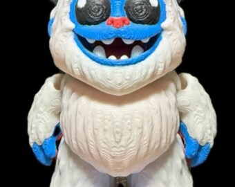 Articulated Miniature Yeti Bigfoot Desk Toy, 3D Printed Cryptid Fidget, Sasquatch Office Decor