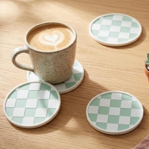 Checkerboard Nesting Drink Coasters